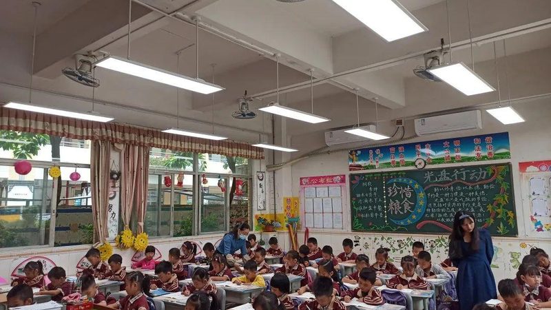 简约风格灯具批发，性价比与品质的完美融合